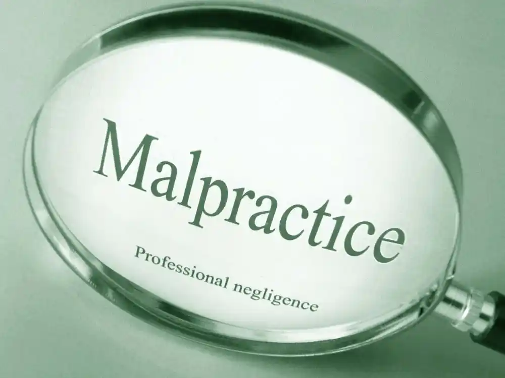 medical malpractice lawyer in Alabam-min